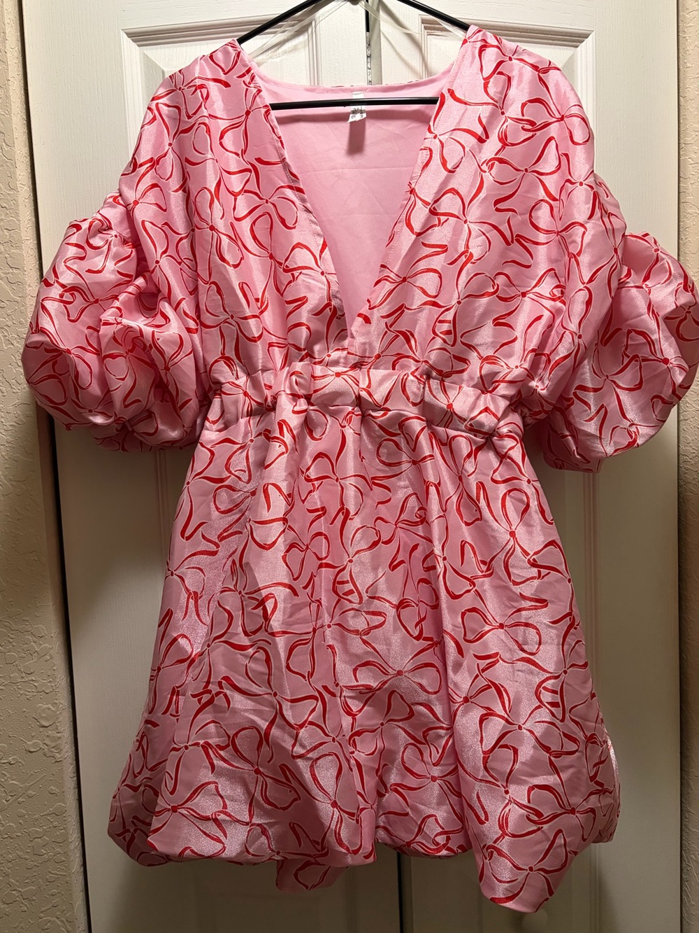 Truth NYC Women’s Puffed Sleeve Dress in Pink with Red Bow Accents - Size Med.